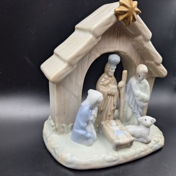 Ceramic Nativity Scene Star Sheep Lamb Baby Jesus Religious Holiday Birth Savior - Picture 2 of 8